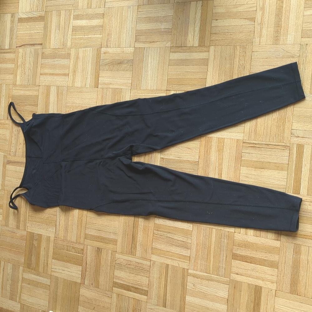 Wilfred Free Divinity Black Jumpsuit Aritzia - Picture 4 of 6